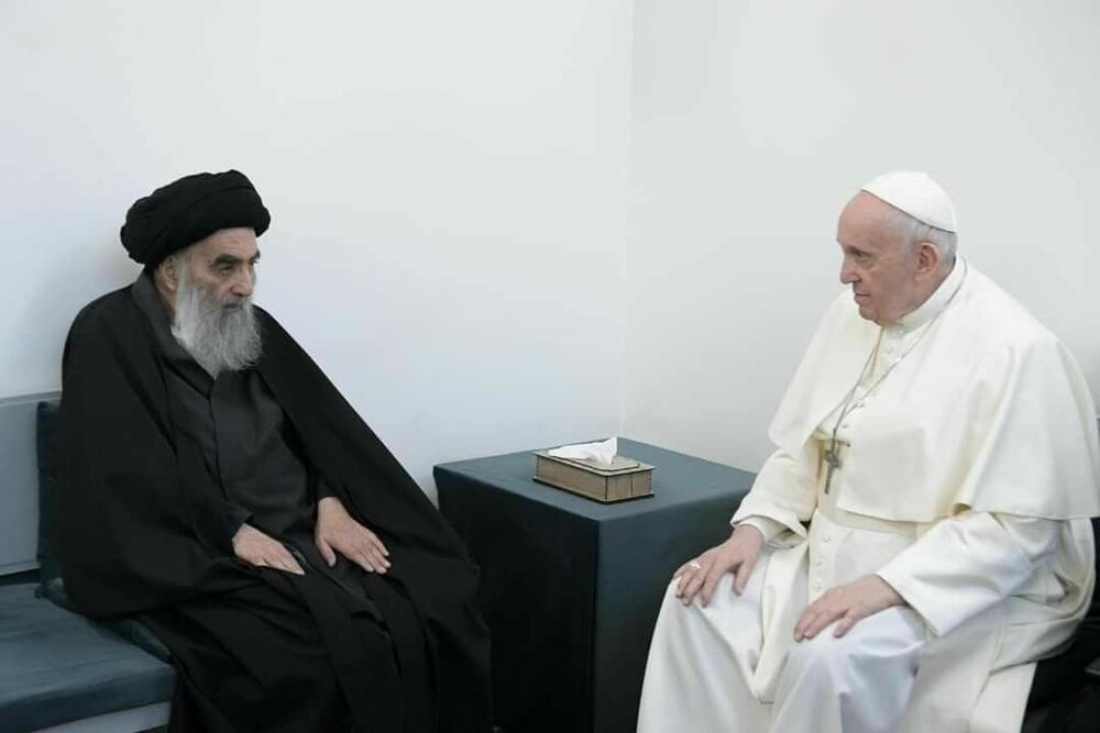 پاپ با آیت‌الله سیستانی ملاقات کرد/عکس