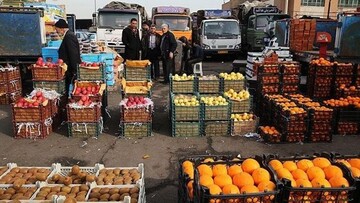 سود ۲۰۰درصدی بازار میوه به جیب چه کسانی می رود؟ 