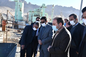 خط تولید شن شسته در کارخانه آسفالت شهرداری شهرکرد راه‌اندازی شد