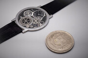 ببینید | معرفی نازک‌ترین ساعت اتوماتیک جهان با ضخامتی کمتر از یک سکه