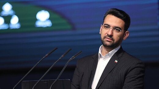 واکنش وزیر پرسپولیسی به شکایت از فرهاد مجیدی/عکس