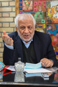 چند سکانس تصویری از «مردِ کهنه کار» سیاست در کافه خبر خبرگزاری خبرآنلاین