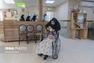 واکسیناسیون سالمندان تحت پوشش بهزیستی آذربایجان شرقی