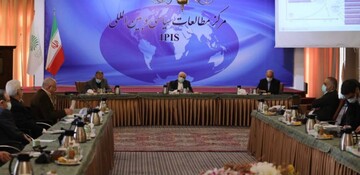 دستور مهم ظریف به سفرا برای تسهیل صادرات