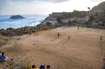 ببینید | ‏فوتبال بر فراز ابرها