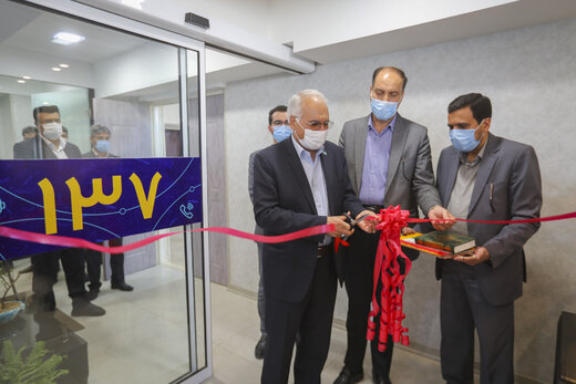 آیین بهره برداری از سامانه جدید ۱۳۷ در اصفهان