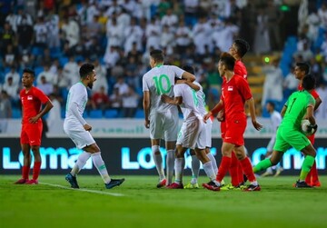 فوتبال در عربستان با تماشاگر!
