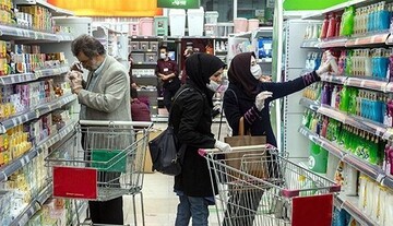 اختصاص بیش از دوهزار تن کالای اساسی ویژه ایام پایانی سال به استان سمنان 
