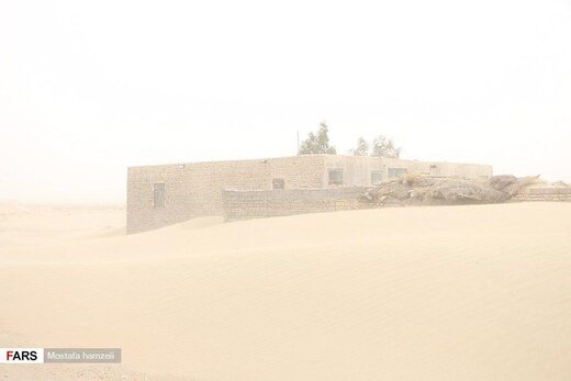 طوفان، سیستان ‎و‎ بلوچستان را زیر خاک برد