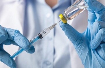 توزیع ۵۹۵۰۰۰ دوز واکسن کرونا در ایران/ واکسن کرونا تاکنون به چند نفر تزریق شده است؟

