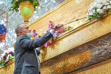 گل‌آرایی حرم مطهر امام حسین(ع) در آستانه ورود به ماه شعبان المعظم