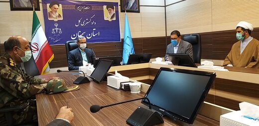 همکاران قضایی ما حفظ، حراست و صیانت ازعرصه های منابع طبیعی را در قالب صدور آراء وظیفه ذاتی و قانونی خود می دانند