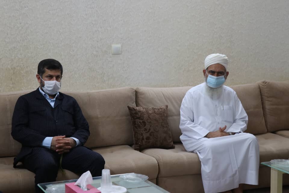 رییس سازمان ملی استاندارد ایران از ۵واحد صنعتی و یک اسکله باری و مسافری منطقه آزاد قشم بازدید کرد