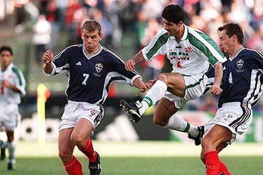 ببینید | روایت خنده‌دار کریم باقری از لایک دادن‌های والدیر ویرا در برنامه شهاب حسینی!