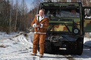 تصاویر | خوشگذرانی زمستانی پوتین در سیبری