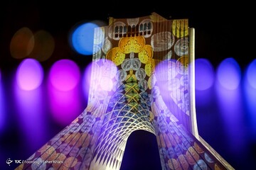 کنسرت علیرضا قربانی در میدان آزادی
