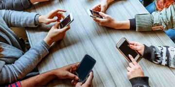 قیمت جدیدترین گوشی‌های موجود در بازار را ببینید