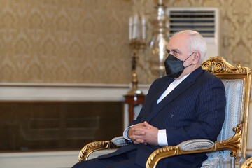 دیدار وزیر خارجه چین با دکتر روحانی