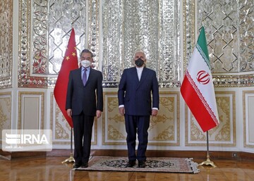 إنعقاد الجولة الأولى من المحادثات بين وزيري خارجية إيران والصين