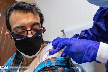 مرحله نخست واکسیناسیون بیماران مبتلا به سرطان در شیراز