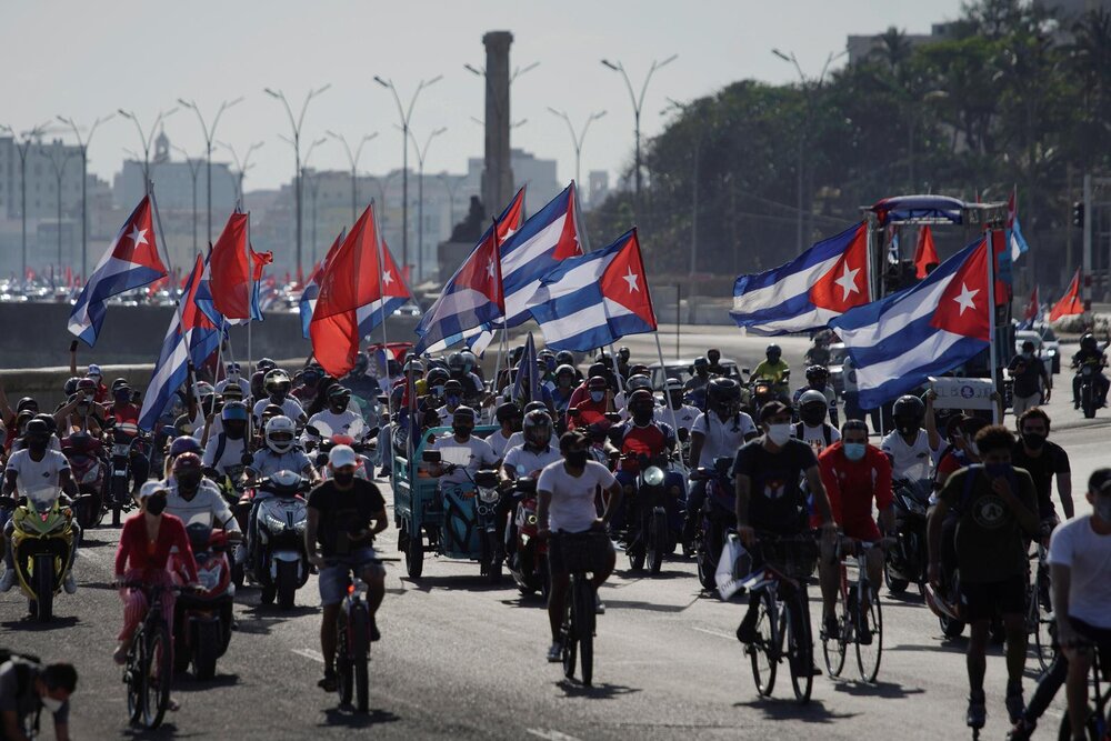 کوبایی‌ها با این روش به تحریم‌های آمریکا اعتراض کردند/عکس