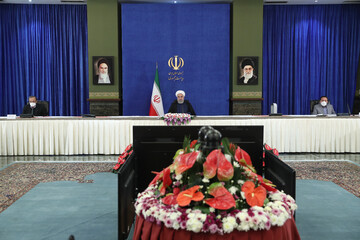 روحانی: به خاطر انتقام از انتخابات قبلی مشکلات را چند برابر نشان ندهید