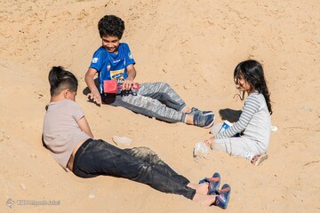 از نفس افتادن خنکای بهار در بوشهر