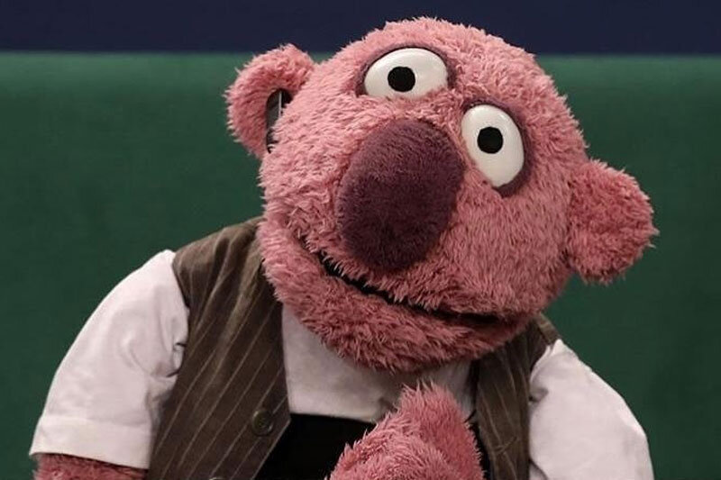 ببینید | کنایه جناب خان به تیپ نوید محمدزاده و اجرای دیالوگ «نرو سمیه»