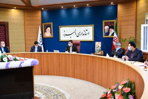 در تایید یا رد صلاحیت ها باید حفظ آبروی افراد را مد نظر قرار دهیم/ البرز وارد وضعیت قرمز و موج چهارم شیوع کرونا شد