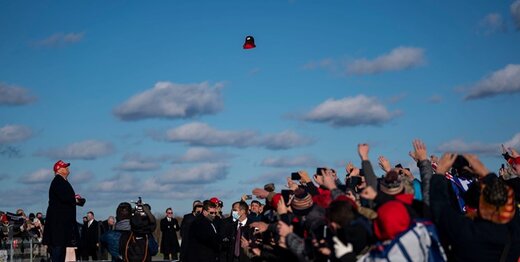 نقشه کمپین ترامپ برای کلاهبرداری از حامیان مالی افشا شد