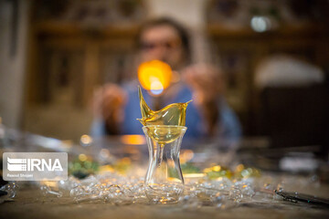 تصاویر | قاب‌های جادویی از هنر شیشه‌گری