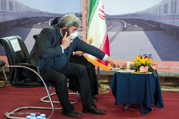 رونمایی از نخستین نمونه قطار ملی مترو