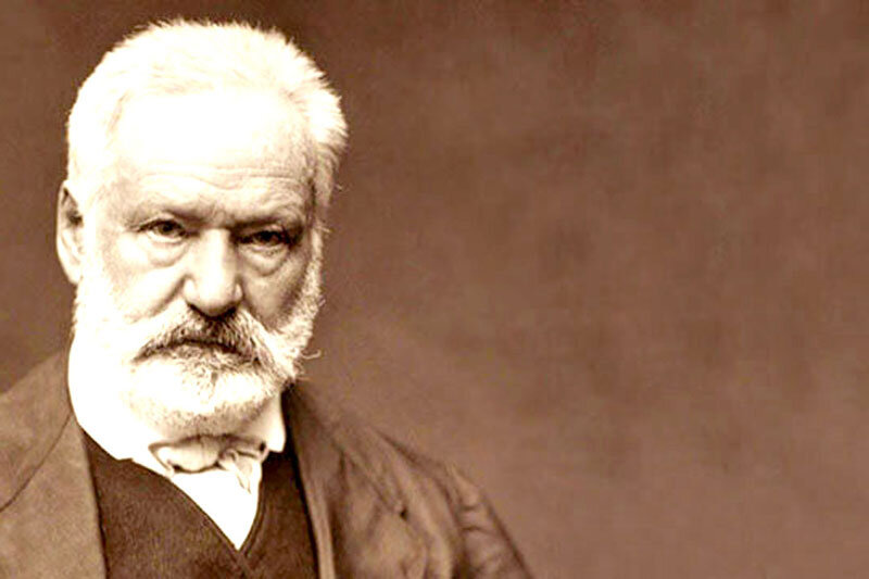 ببینید | خاطراتی از تشییعکنندگان جسد «ویکتور هوگو»؛ ضبط شده در سال 1955 میلادی!