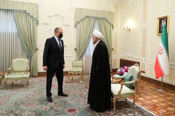 لاوروف به دیدار روحانی رفت +عکس لاوروف به دیدار روحانی رفت +عکس