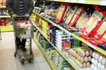  توزیع بیش از ۹۷۰ تن کالای اساسی ویژه ماه رمضان در استان سمنان 