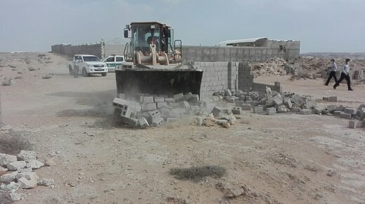 رفع تصرف ۴۰۰۰ مترمربع اراضی خالصه دولتی به ارزش ۴ میلیارد ریال در روستای کردوا قشم