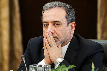 Araghchi: Iran to resume JCPOA commitments after sanctions lifted