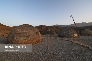 روستای کپرنشین «بارگدان»