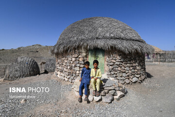 روستای کپرنشین «بارگدان»