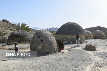 روستای کپرنشین «بارگدان»