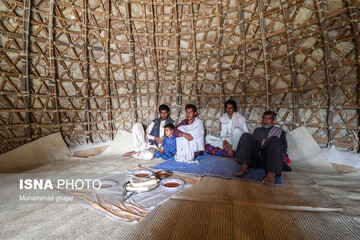 روستای کپرنشین «بارگدان»