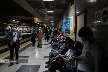 بهره‌برداری از یک ایستگاه مترو در مرکز تهران