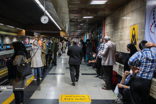 مترو در روز های خطرناک تهران