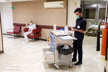 سفره افطار مدافعان سلامت