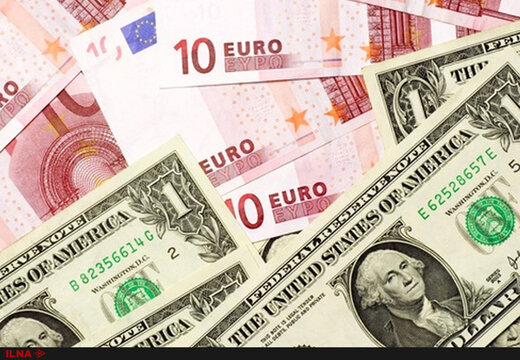 سبقت سریع یورو از دلار 


