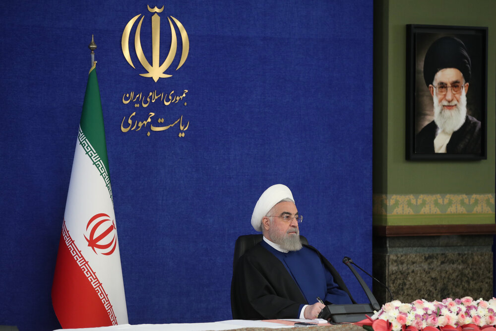 روحانی: نمی‌توانم هضم کنم کسی عضو ملت باشد و از برداشتن تحریم ها ناراحت شود
