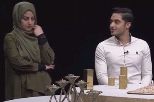 ببینید | شوکه شدن مادر از اعتیاد فرزندش در برنامه زنده تلویزیون