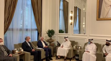 FM Zarif meets with Qatari counterpart in Doha
