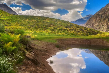 تصاویر | تصاویر حیرت‌انگیز از بهشتی زمینی؛ دریاچه کوه گل