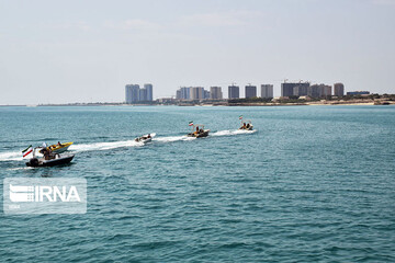 تصاویر | برگی از غرور ملی؛ رژه دریایی گرامیداشت روز ملی خلیج فارس در کیش